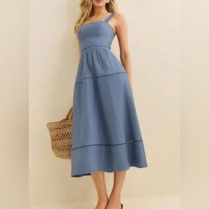 Nwot reformation Everett linen dress cornflower size 6
